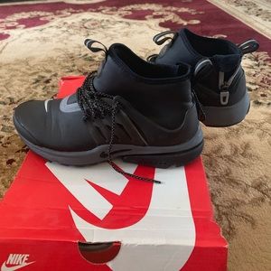 Nike air presto mid utility